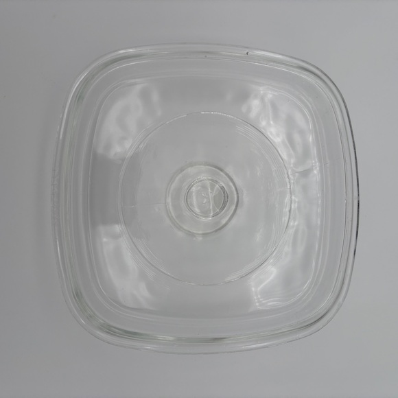 Pre-Owned Vintage Pyrex P-1 3/4- B CorningWare Blue Cornflower Casserole Dish - Picture 5 of 5